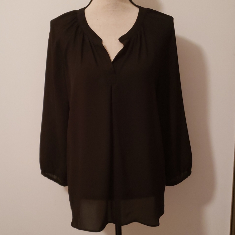 Emma and Olivia black pleated front blouse.